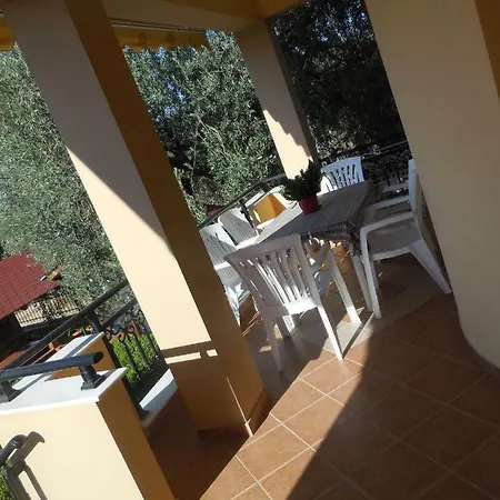 Lioharis Holiday home