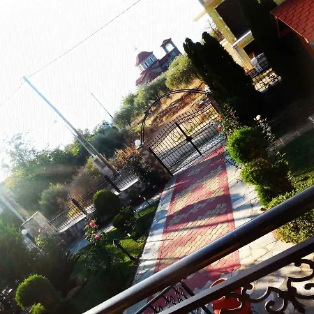 Lioharis Holiday home *