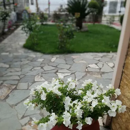 Holiday home Lioharis *